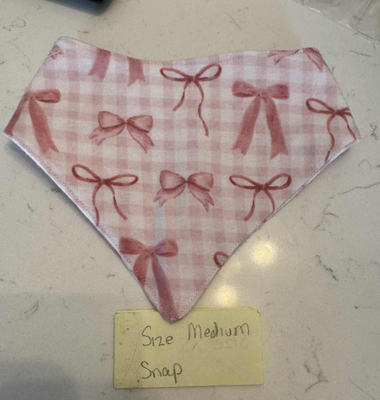 Pink bows with Snaps