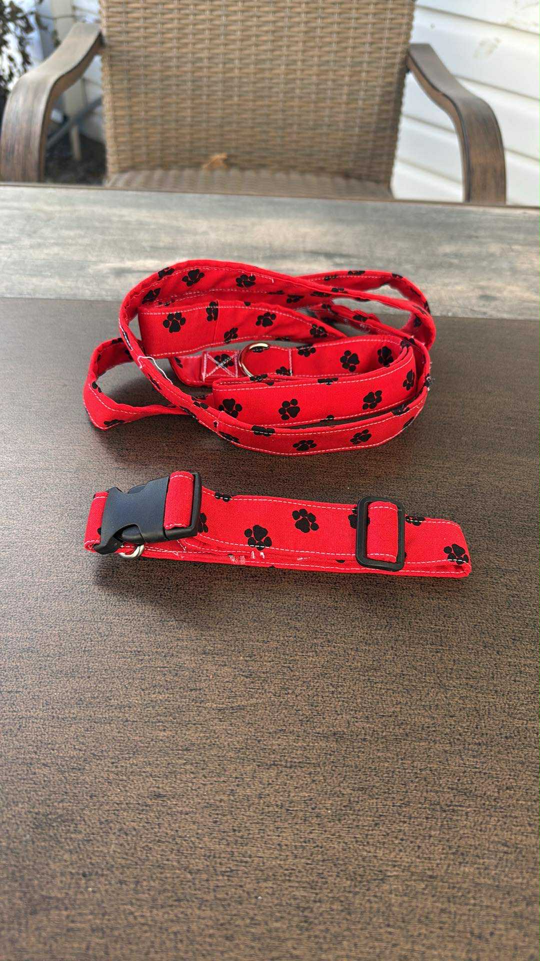 Red Paw Print Collar and Leash